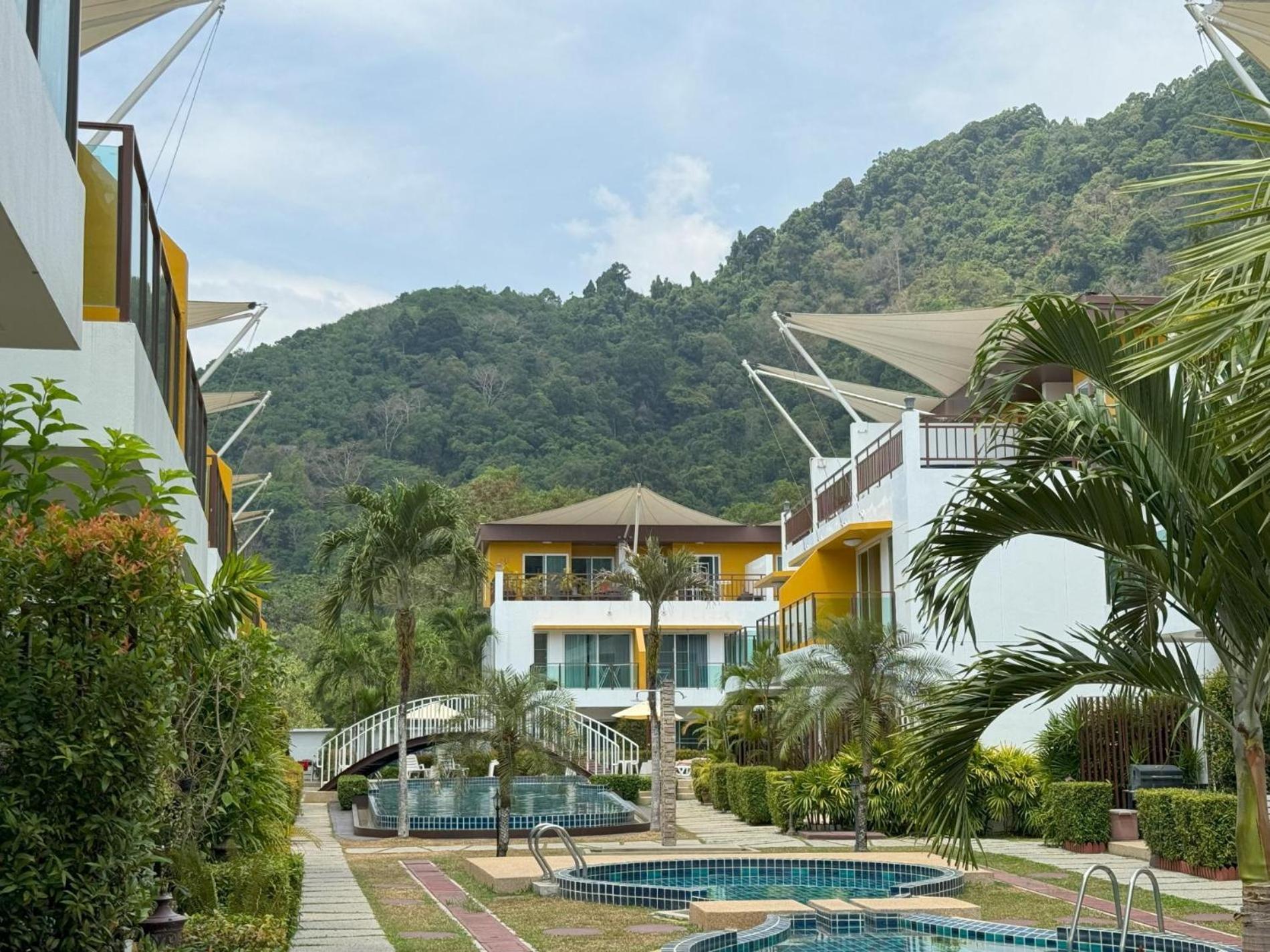 Ap Grand Residence By Lofty Pantai Kamala Bagian luar foto