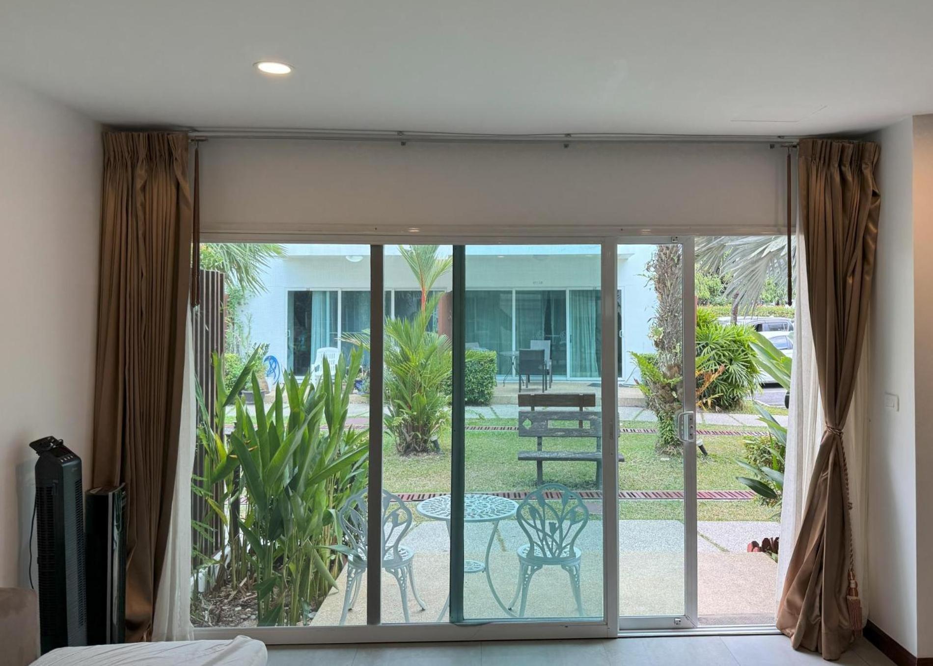 Ap Grand Residence By Lofty Pantai Kamala Bagian luar foto